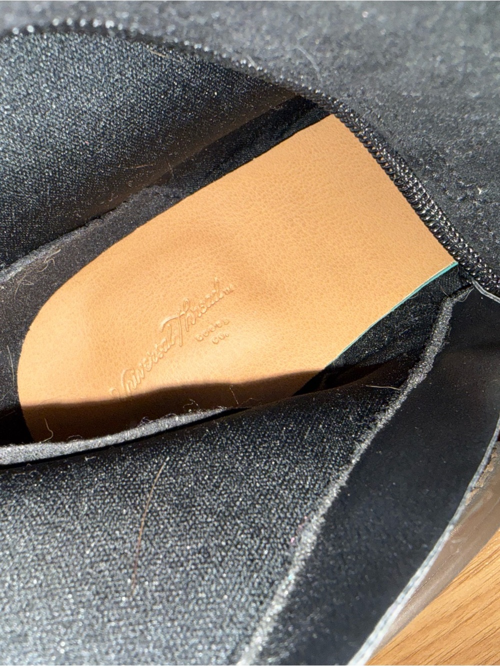 Universal Thread Boots - Picture 4 of 5